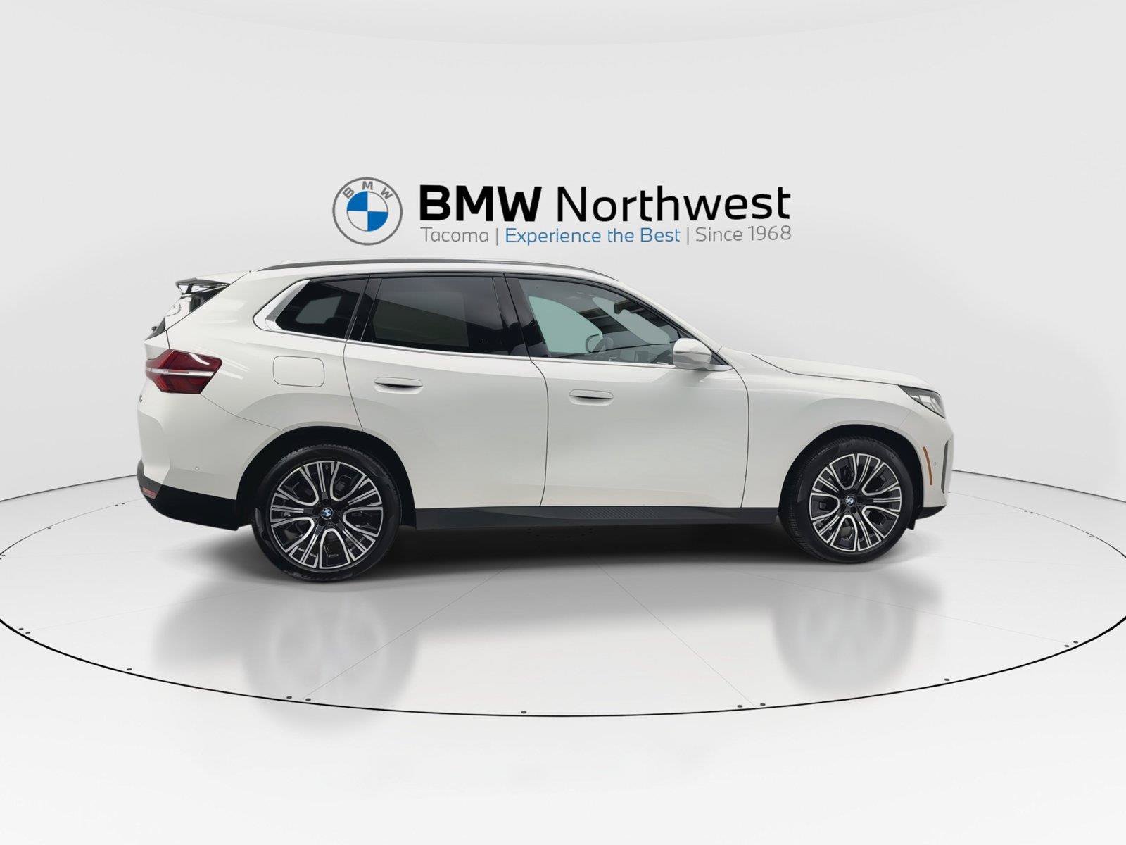 Used 2026 BMW X3 xDrive30i w/ Convenience Package AWD/4WD image 4