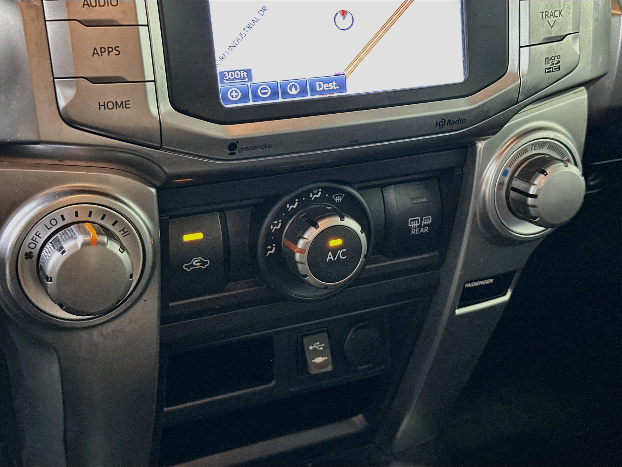 Used 2014 Toyota 4Runner SR5 RWD image 23