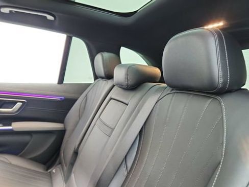 Used 2023 Mercedes-Benz EQS 450+ SUV image 29