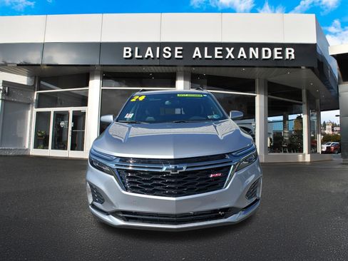 Used 2024 Chevrolet Equinox RS AWD/4WD image 10