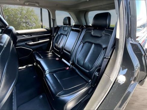 Used 2022 Jeep Grand Cherokee Limited RWD image 22