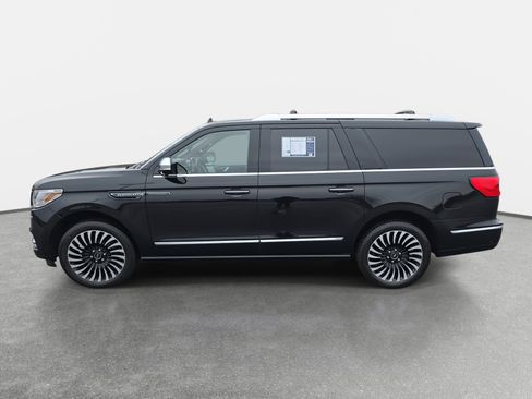 Used 2021 Lincoln Navigator L Black Label w/ Cargo Convenience Package image 8