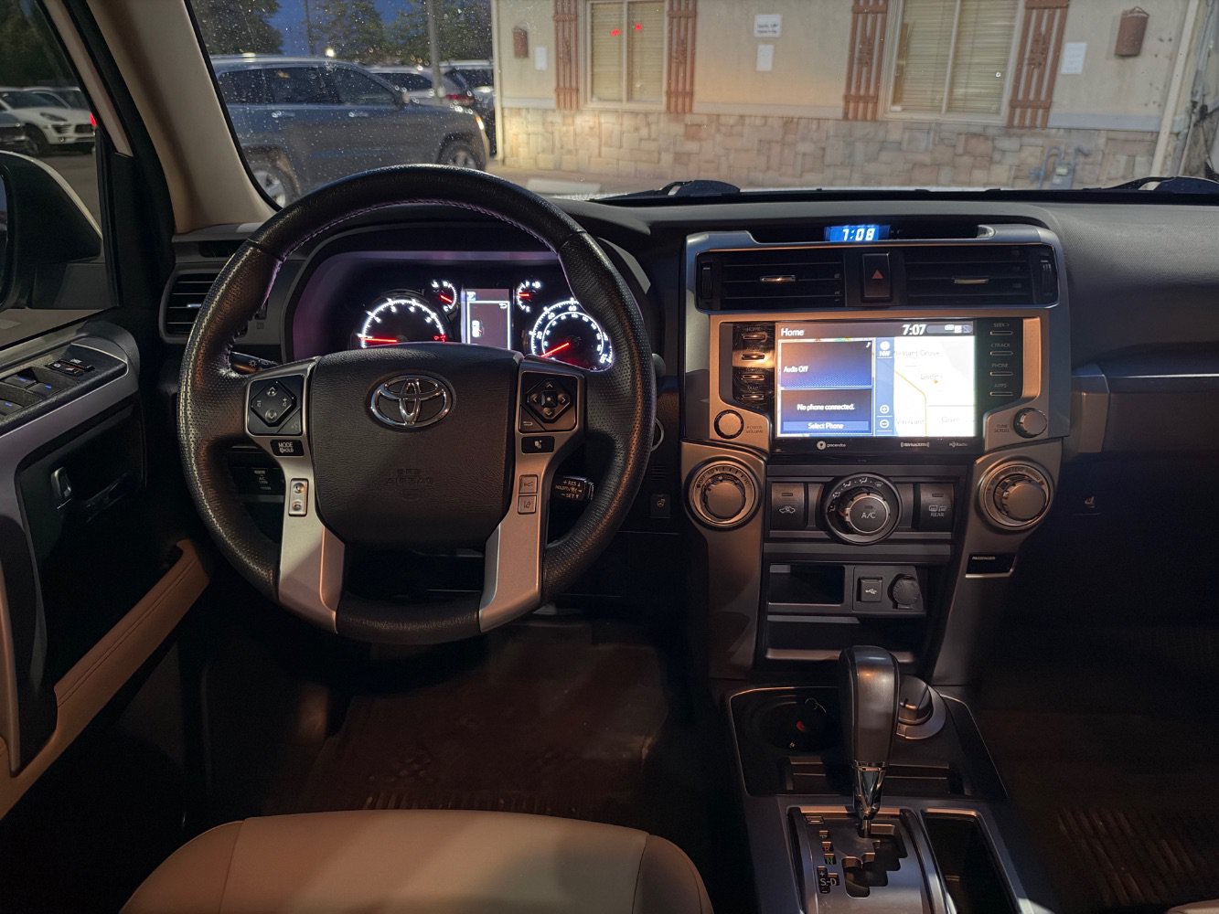 Used 2023 Toyota 4Runner SR5 Premium w/ SR5 Premium Package AWD/4WD image 12