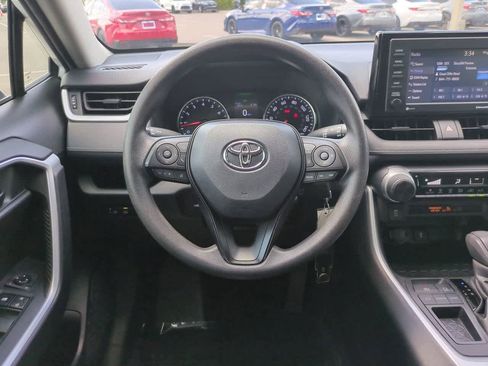 Certified 2022 Toyota RAV4 LE image 15
