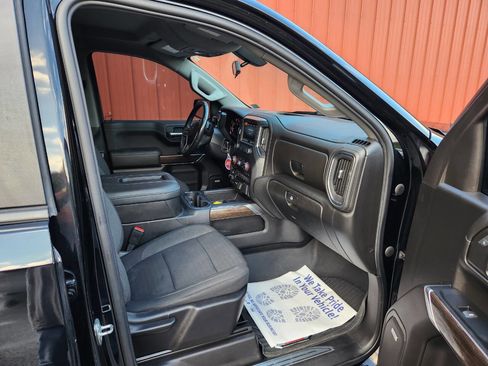 Used 2022 Chevrolet Silverado 1500 LT Trail Boss w/ Convenience Package II image 14