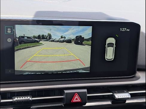 New 2026 Kia Sportage LX image 10