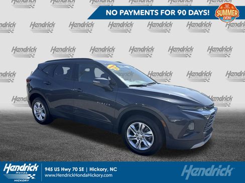 Used 2021 Chevrolet Blazer LT FWD image 1