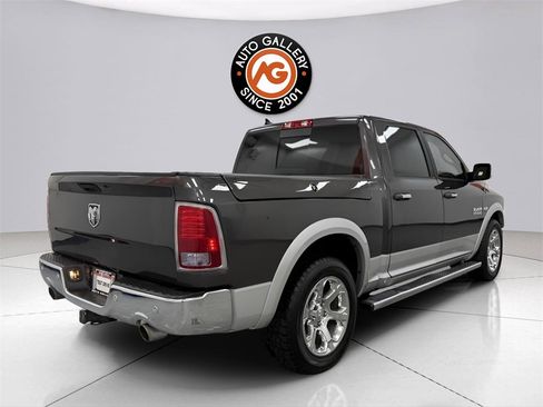 Used 2018 RAM 1500 Laramie w/ Convenience Group image 7