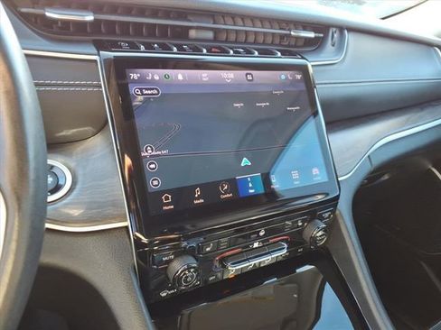 Used 2021 Jeep Grand Cherokee L Limited image 21