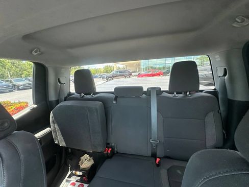Used 2019 GMC Sierra 1500 Elevation w/ Elevation Value Package AWD/4WD image 8