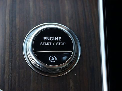 Certified 2026 Mercedes-Benz GLC 300 image 26