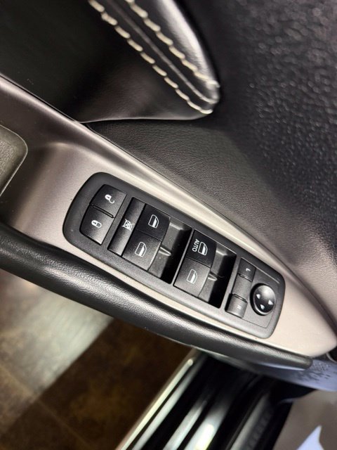 Used 2019 Dodge Journey Crossroad AWD/4WD image 13