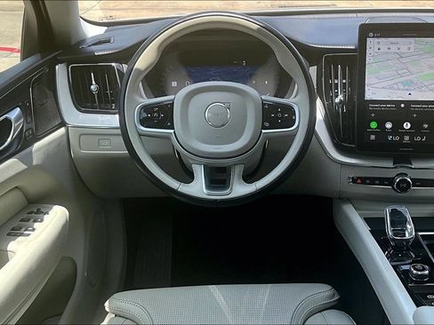 Certified 2026 Volvo XC60 B5 Ultra AWD/4WD image 7