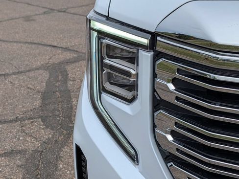 New 2026 GMC Sierra 1500 Denali w/ Denali Reserve Package AWD/4WD image 5