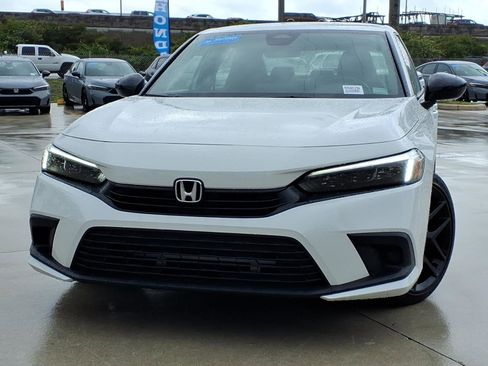 Certified 2024 Honda Civic Sport image 2