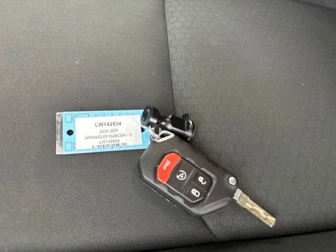 Used 2020 Jeep Wrangler Unlimited Rubicon AWD/4WD image 32