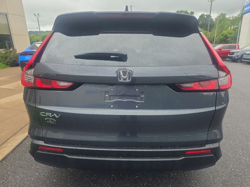 Used 2025 Honda CR-V EX image 6