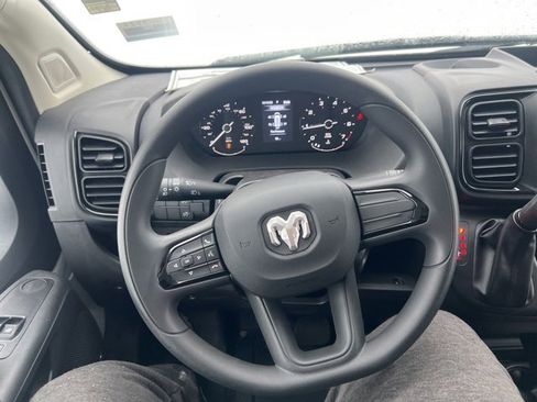 Used 2025 RAM ProMaster 3500 w/ Crew Van Package image 12