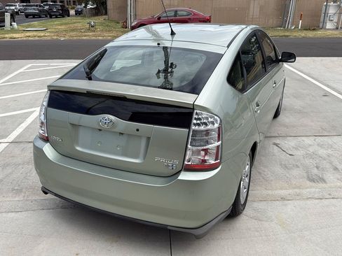 Used 2009 Toyota Prius w/ Pkg 6 FWD image 12