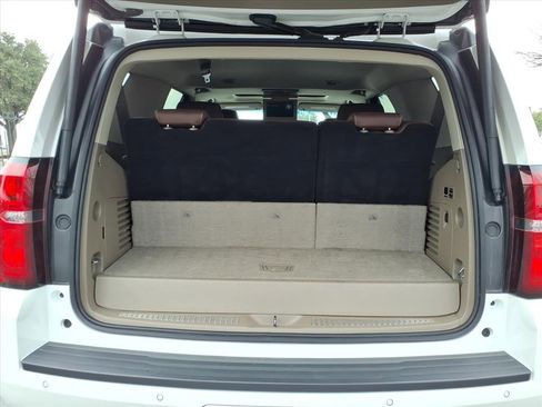 Used 2020 Chevrolet Tahoe LT image 11