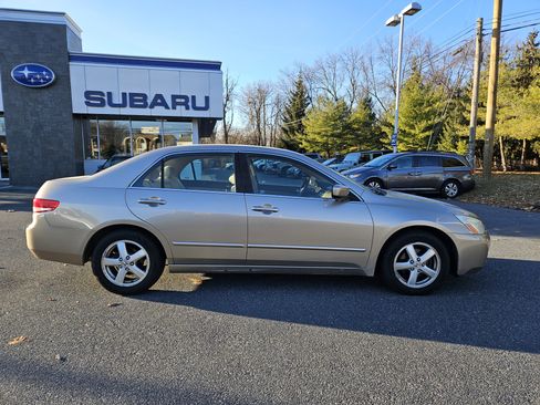 Used 2003 Honda Accord EX image 9