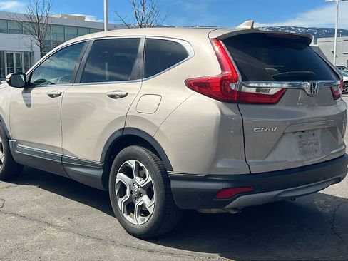 Used 2017 Honda CR-V EX image 7
