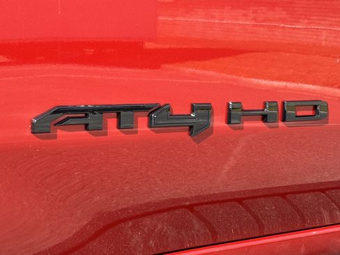 New 2025 GMC Sierra 2500 AT4 w/ AT4 Premium Plus Package image 17