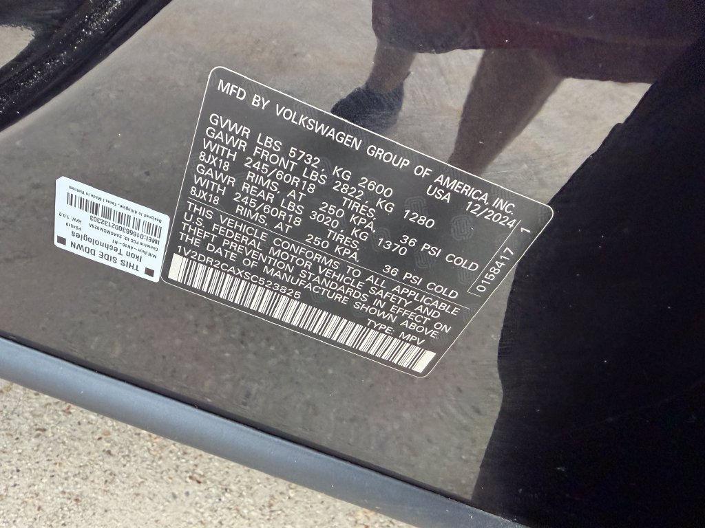 Used 2025 Volkswagen Atlas SE FWD image 34