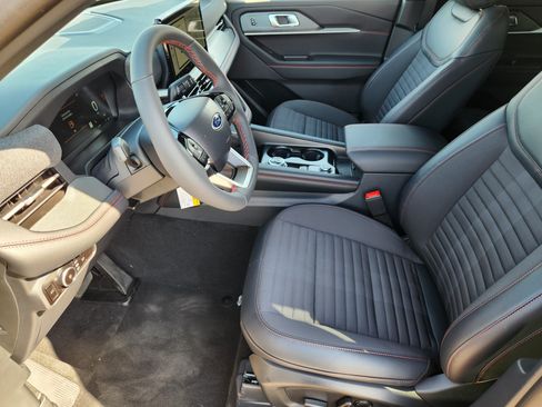 New 2026 Ford Explorer ST-Line RWD image 10