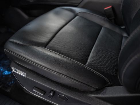 Used 2023 Ford F150 Lariat w/ Equipment Group 502A High image 43