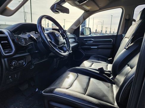 Used 2019 RAM 1500 Laramie w/ Off Road Group image 9
