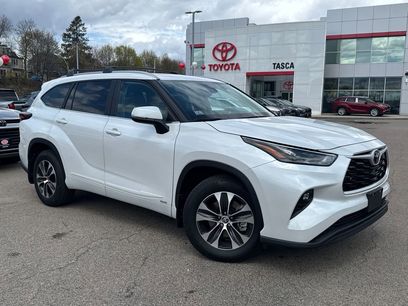 Used 2026 Toyota Highlander XLE