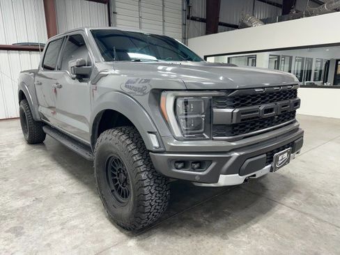 Used 2021 Ford F150 Raptor w/ Raptor 37 Performance Package AWD/4WD image 11