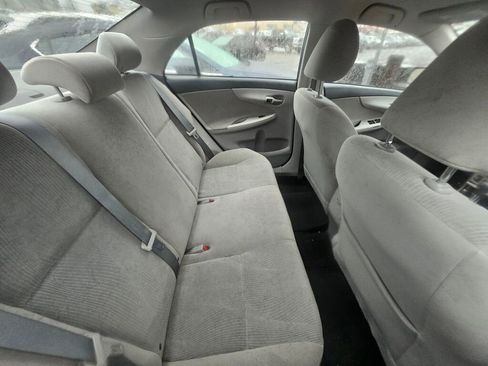 Used 2011 Toyota Corolla LE image 11