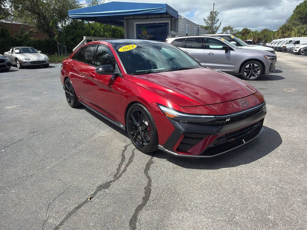 Used 2024 Hyundai Elantra N FWD image 7