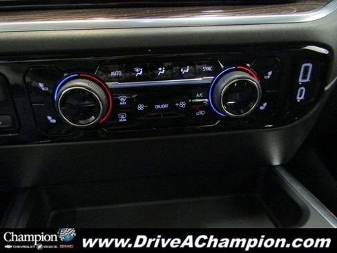 Used 2022 Chevrolet Silverado 1500 LT Trail Boss w/ LT Trail Boss Premium Package image 41