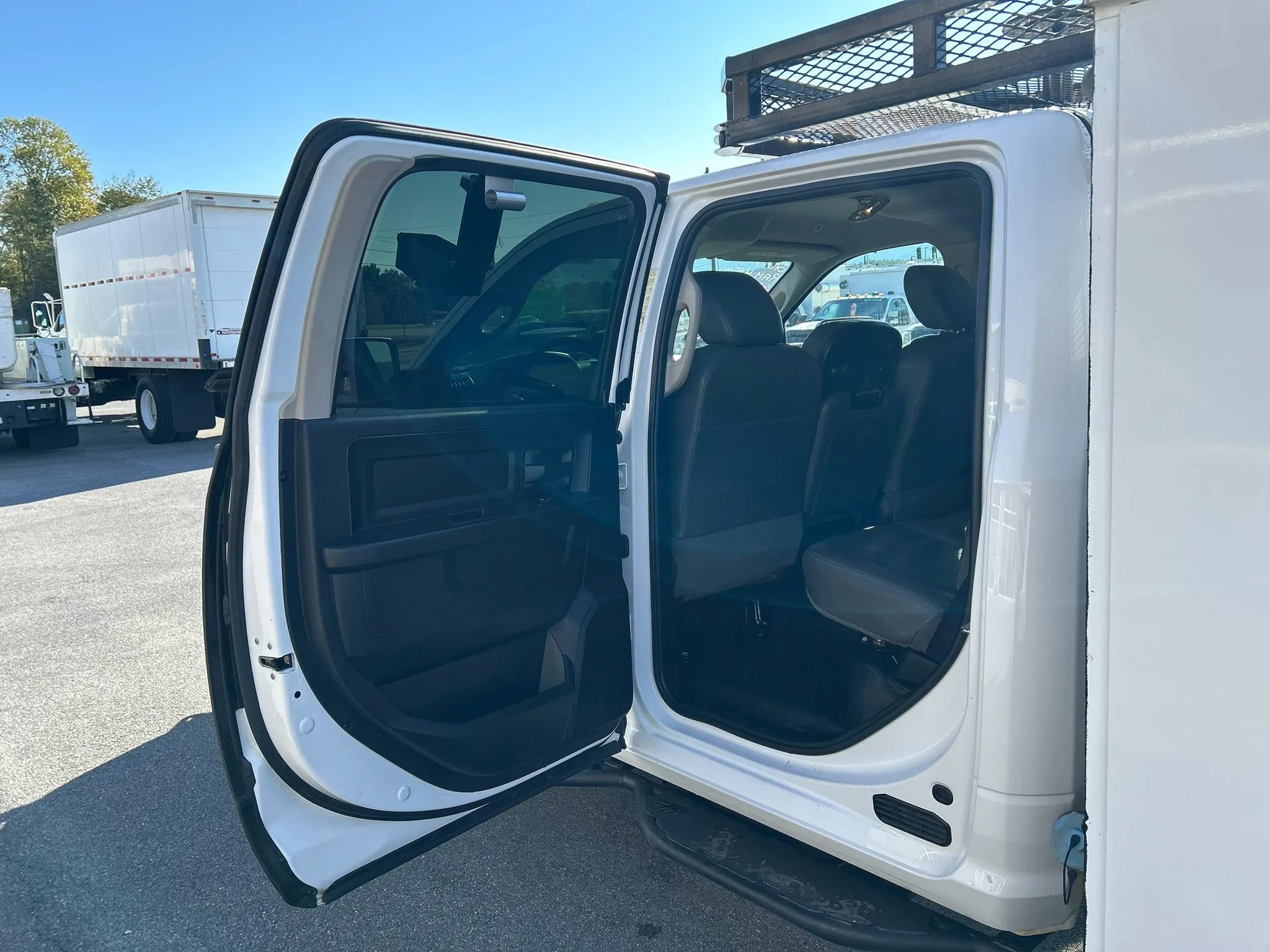 Used 2017 RAM 4500 Tradesman AWD/4WD image 20