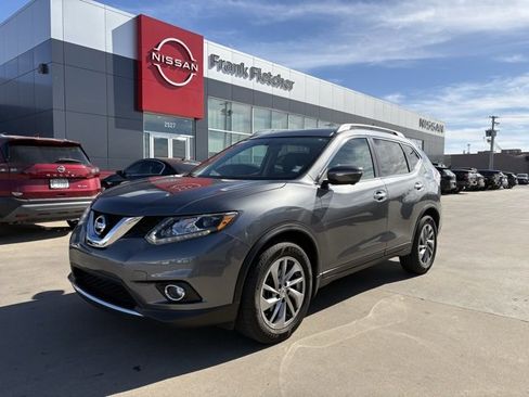Used 2015 Nissan Rogue SL w/ SL Premium Package image 1