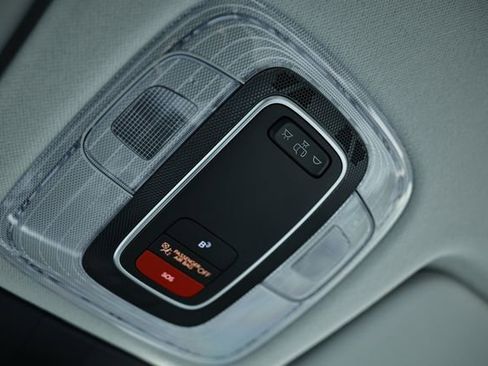 New 2026 Hyundai Kona SE image 18