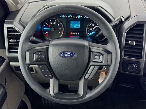 Used 2019 Ford F150 XLT image 32