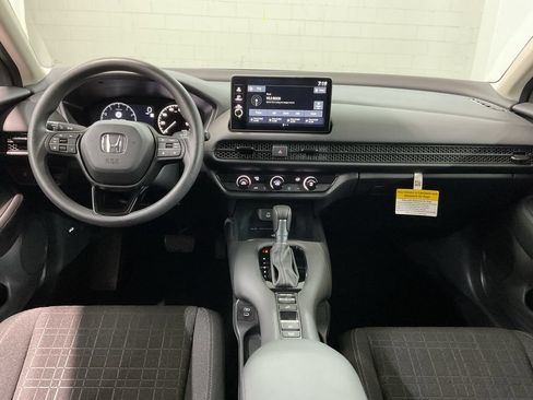 Used 2026 Honda HR-V LX image 6