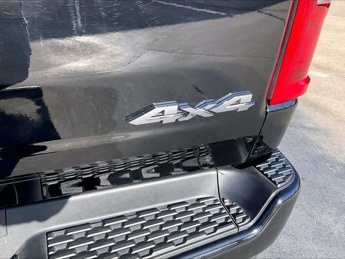 Used 2025 RAM 1500 Tungsten w/ Off Road Group image 9