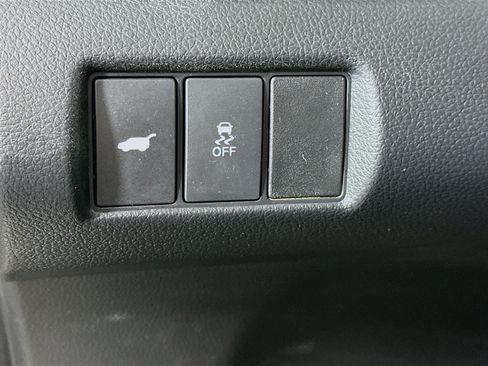 Used 2025 Honda Pilot EX-L image 17