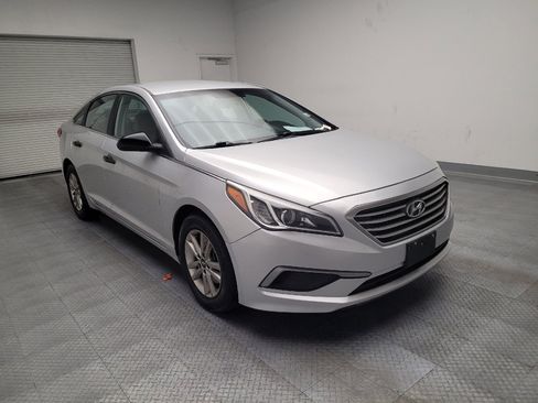 Used 2016 Hyundai Sonata SE image 13