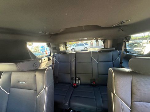 Used 2024 Cadillac Escalade Premium Luxury w/ LPO, Floor Liner Package image 33