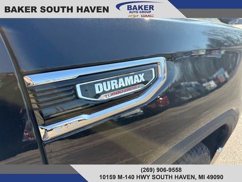 New 2026 GMC Sierra 1500 SLT w/ SLT Premium Package AWD/4WD image 10