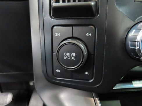 Used 2025 Ford F150 Lariat image 64