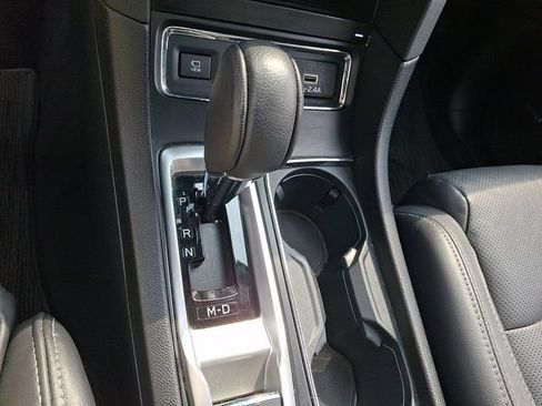 Used 2023 Subaru Ascent Limited w/ Technology Package AWD/4WD image 16