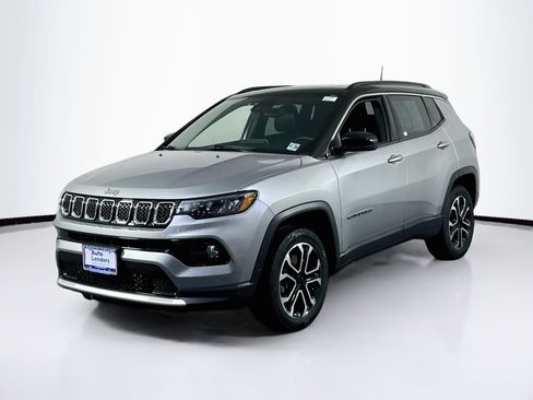 Used 2023 Jeep Compass Limited w/ Sun and Sound Group AWD/4WD image 1