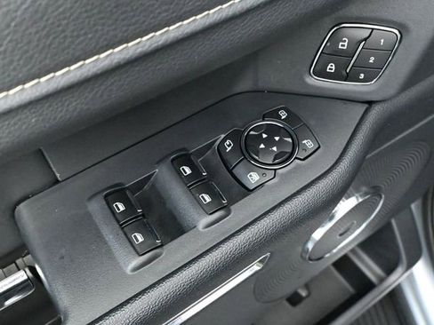 Used 2024 Ford Expedition Max XLT image 21